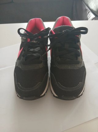 Zapatillas Nike Negras y Rosas