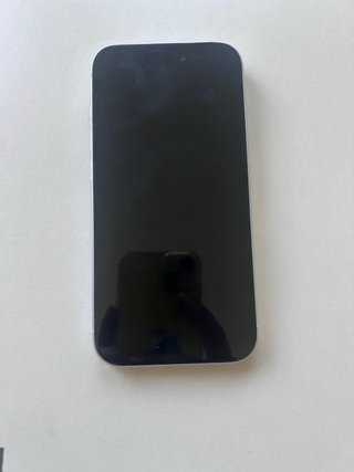 iPhone 15 Apple