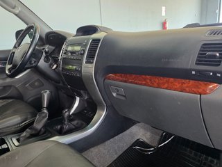 Toyota Land Cruiser 2003