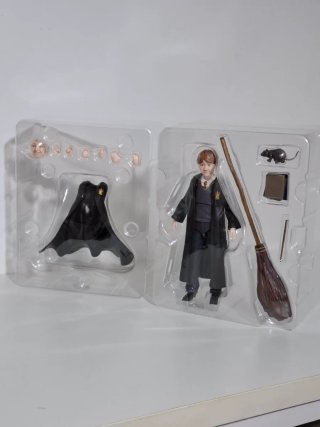 S.H. Figuarts Ron Weasley Harry Potter