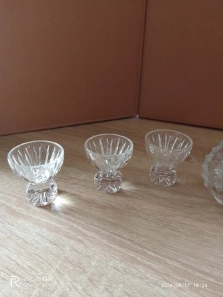 Decantador cristal con 6 copas(antiguo)