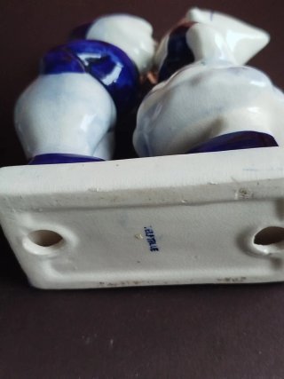 Pareja Holandeses Porcelana con sello