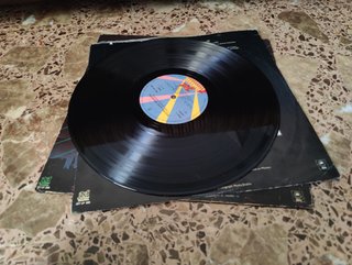 ELO – A New World Record LP vinilo 1976