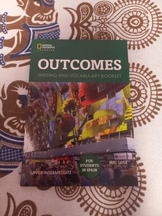 Libro Inglés Outcomes Upper Intermediate