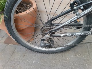 Bicicleta Orbea Negra