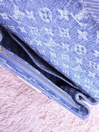 Louis Vuitton Cluny Mini Azul