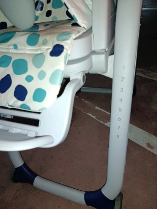 Trona Chicco Polly Progress 5