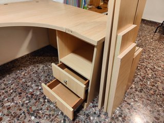 Mesa Escritorio Forma L con Cajonera