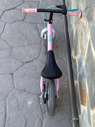 Bicicleta equilibrio infantil Btwin rosa