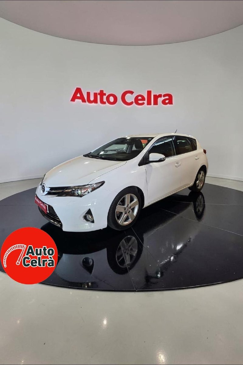 Toyota Auris 2.0 D4D - foto 1