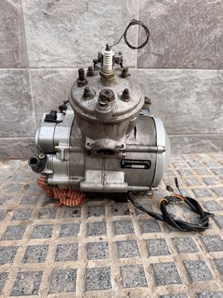 Motor AM6