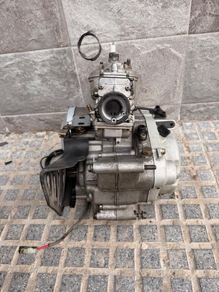 Motor AM6