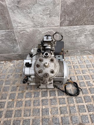 Motor AM6