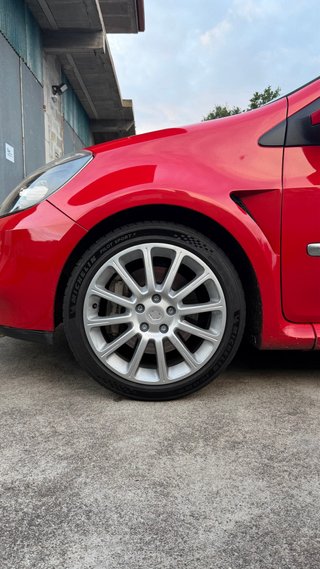 Renault Clio sport 197