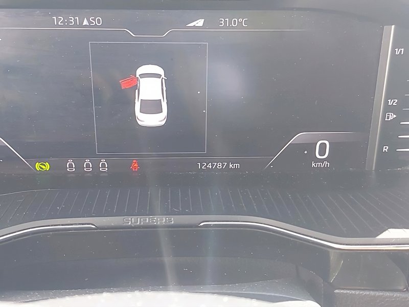 Škoda Superb 2021, foto 8