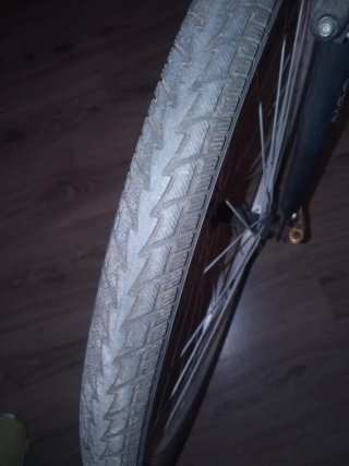 Bicicleta de paseo blanca
