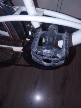 Bicicleta de paseo blanca
