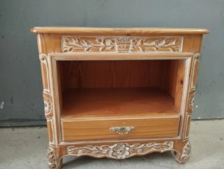Mesita de noche madera maciza nueva