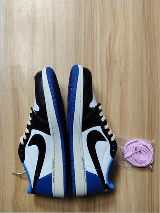 Nike Air Jordan 1 Low Travis Scott Fragment 37.5