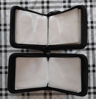 4 Estuches para CD o DVD