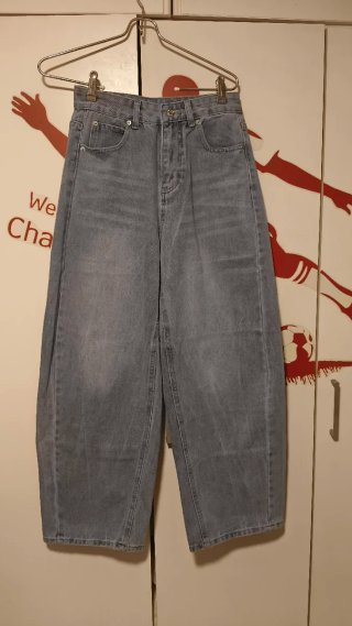 Pantalones vaqueros anchos