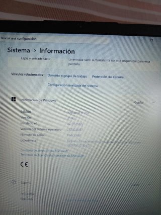 Lenovo V15 G4 Portátil Negro