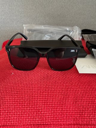 4 Gafas de Sol Zara Nuevas a estrenar