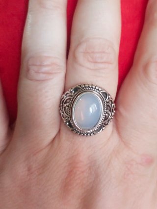 Anillo Piedra Lunar Diseño Vintage
