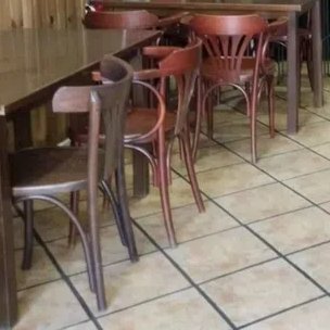 Sillas tipo restaurante madera