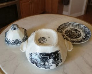 Azucarero y plato La Cartuja Pickman