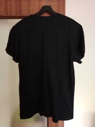 Camiseta negra calavera pirata