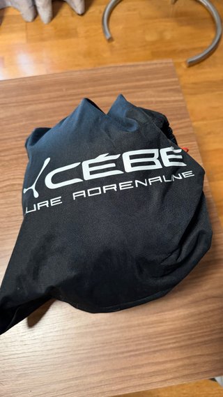 Casco snow Cebé