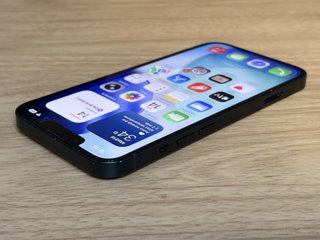 iPhone 13 128GB Batería 100% - Pantalla ORIGINAL