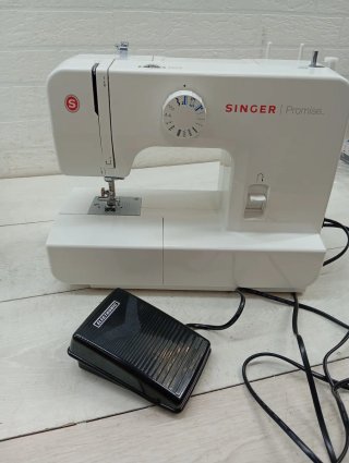 Máquina de Coser Singer 1408 Mecánica