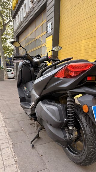Yamaha XMAX 300
