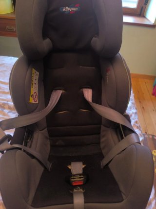 Silla coche Klippan kiss 2 plus a contramarcha.
