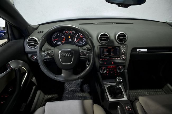 Audi A3 Cabrio 1.8 TFSI Attraction 2013, foto 23