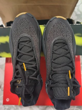Nike Giannis Freak 7 Negro/Dorado