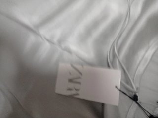 Falda Zara Blanca con etiqueta