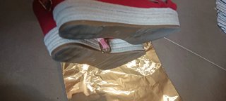 Sandalias rojas cuña hermosas talla 37