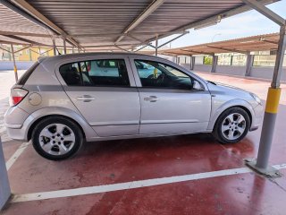 Opel Astra 2006