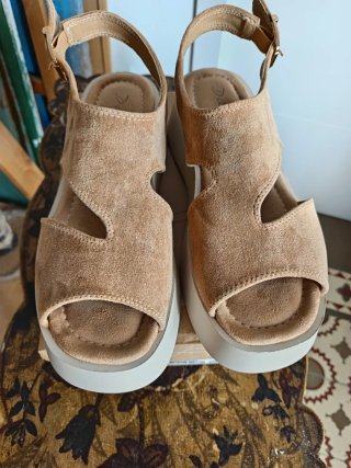 Sandalias Beig Talla 40