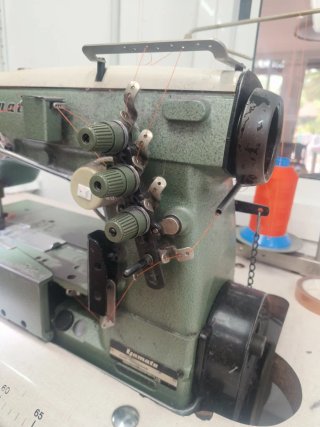 Máquina de coser recubridora Yamato DW-1500ME
