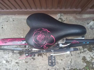 Bicicleta niña BTWIN rosa y negra