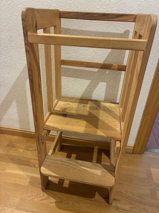 Torre de aprendizaje Montessori madera