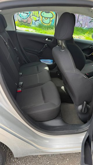 Peugeot 208 5p Allure 1.2 2016