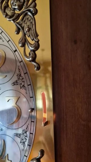 Reloj de pie madera vitrinas