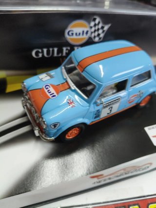 Scalextric Mini Cooper Gulf Edición Limitada 18/50