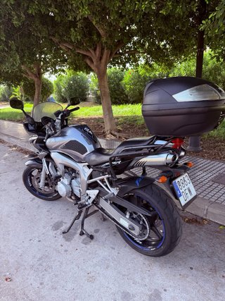 Yamaha Fazer FZ6 Naked Negra
