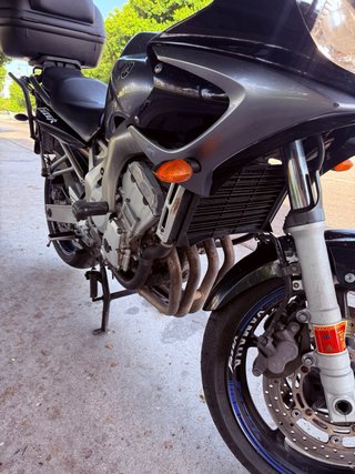 Yamaha Fazer FZ6 Naked Negra